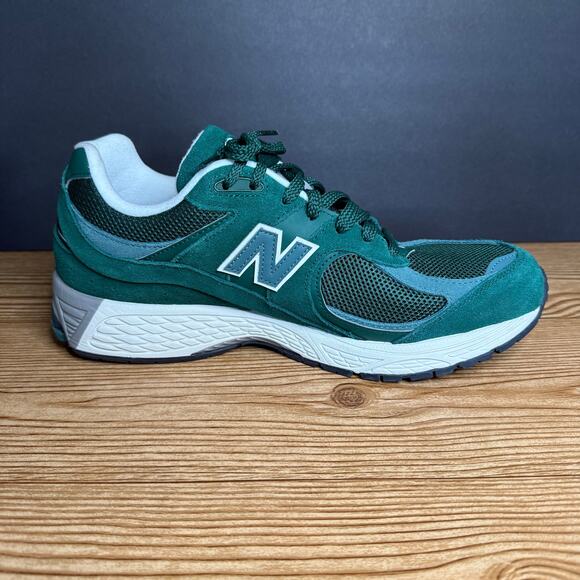 New Balance 2002 R Emerald Green Sneaker Running Shoes Mens Sz 11 main image 7